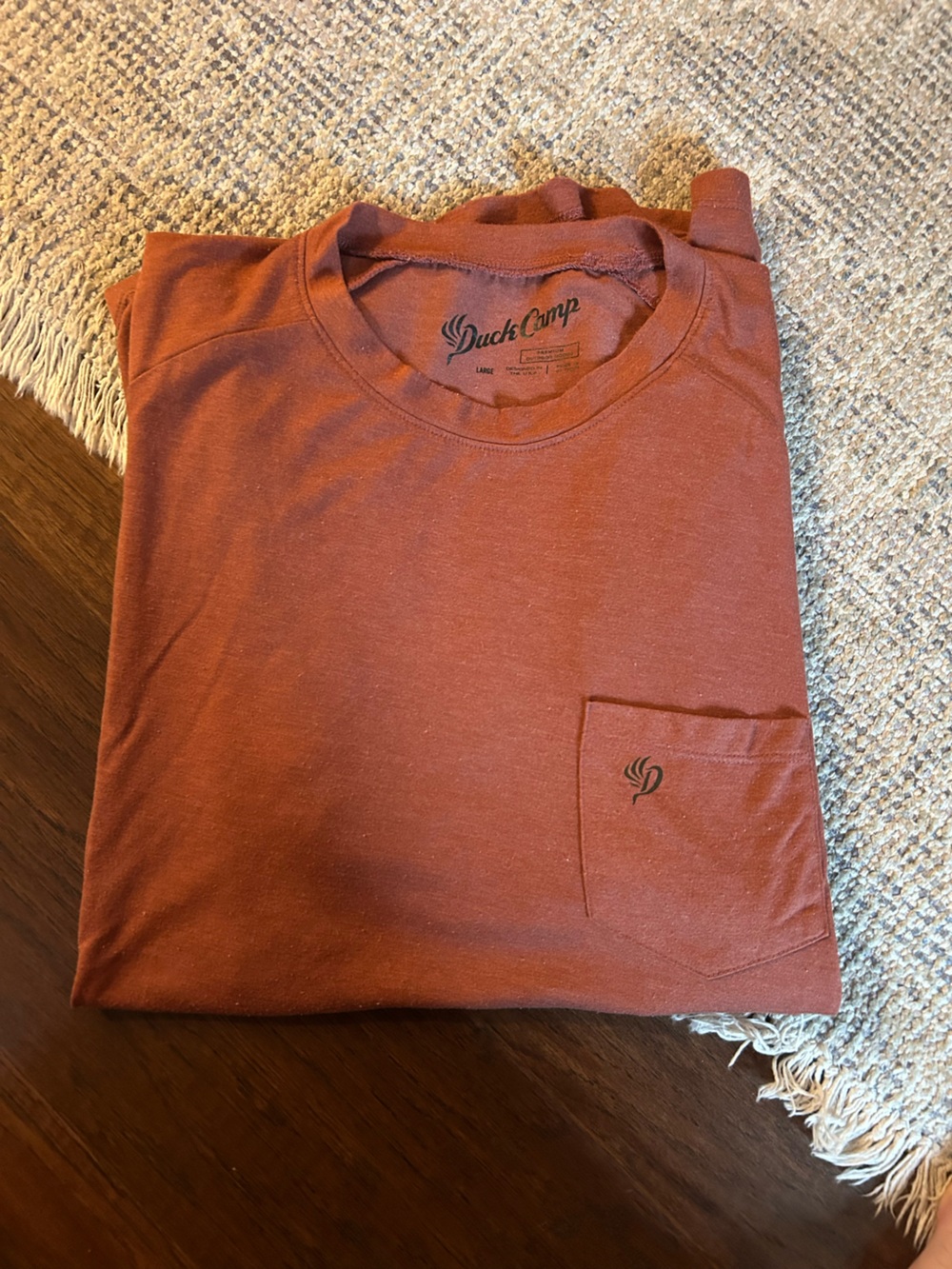 Men's Rust Pocket T-Shirt Duck Camp pocket tee